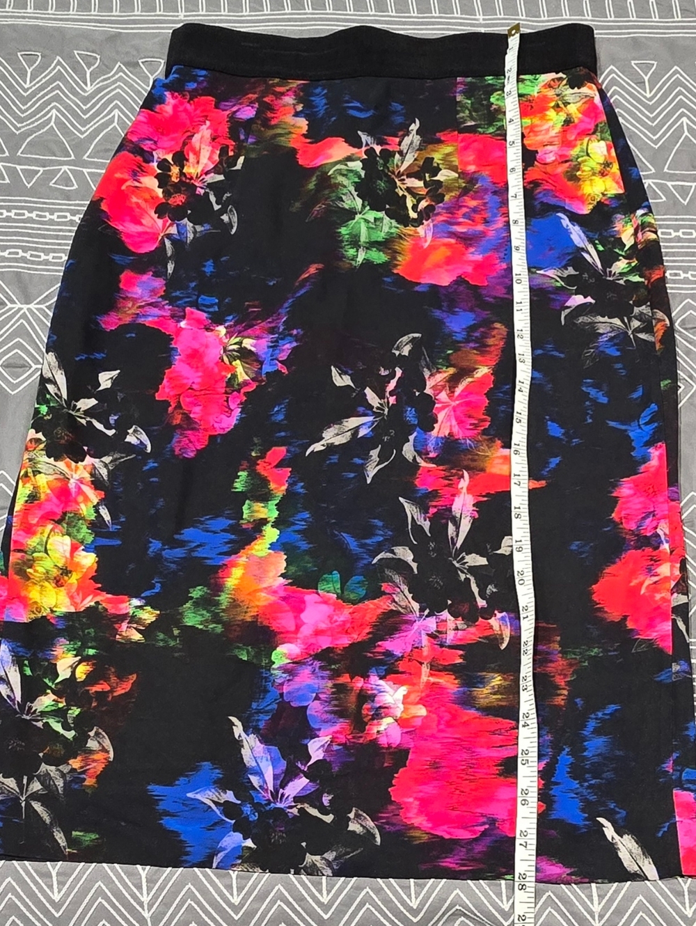 Milly Abstract Floral Print Pencil Skirt Size 10 - Picture 2 of 7